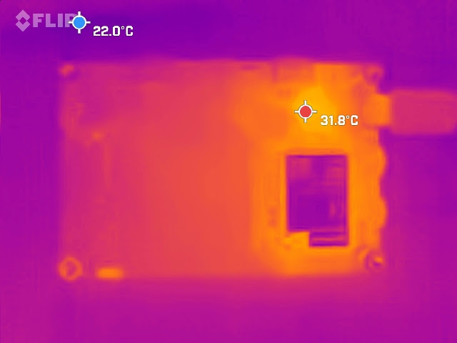 Adafruit MagTag Data Logger PCB with USB power, Thermal Image. Image copyright (c) 04 Feb 2023 OneOfTheInfiniteMonkeys All Rights Reserved. Emissivity set for PCB, room ambient 22 C